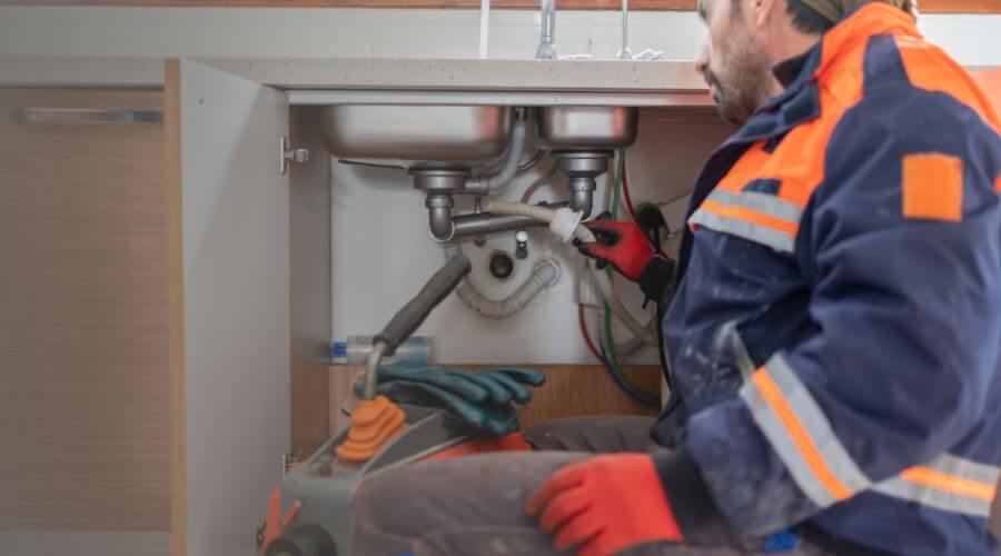 Expert burst pipe repair services in Elizabeth, MN